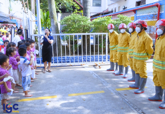 TRƯỜNG MẦM NON IGC KIDDY BÌNH DƯƠNG: NÂNG CAO NHẬN THỨC VÀ KỸ NĂNG PCCC CHO TRẺ