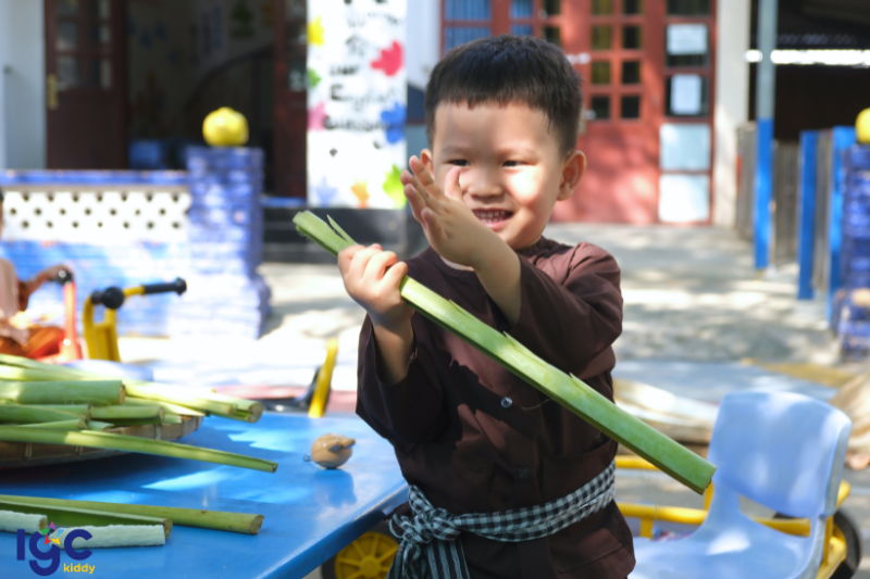NGÀY HỘI "CÁNH DIỀU TUỔI THƠ" - EM BÉ IGC KIDDY HÀO HỨNG TRẢI NGHIỆM TRÒ CHƠI DÂN GIAN