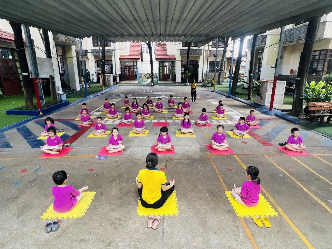 2. Thể dục buổi sáng