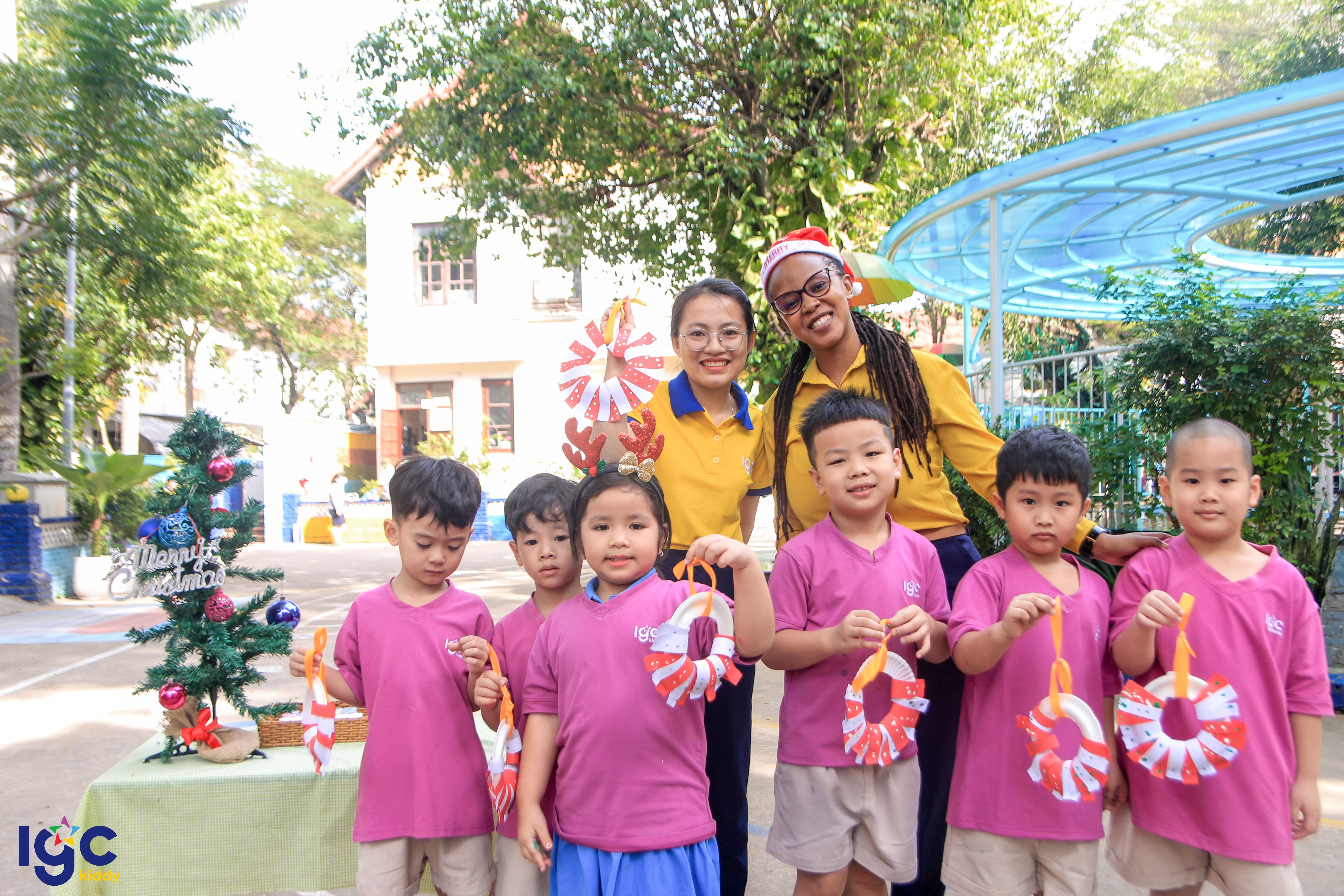 HOẠT ĐỘNG ĐÓN CHÀO GIÁNG SINH