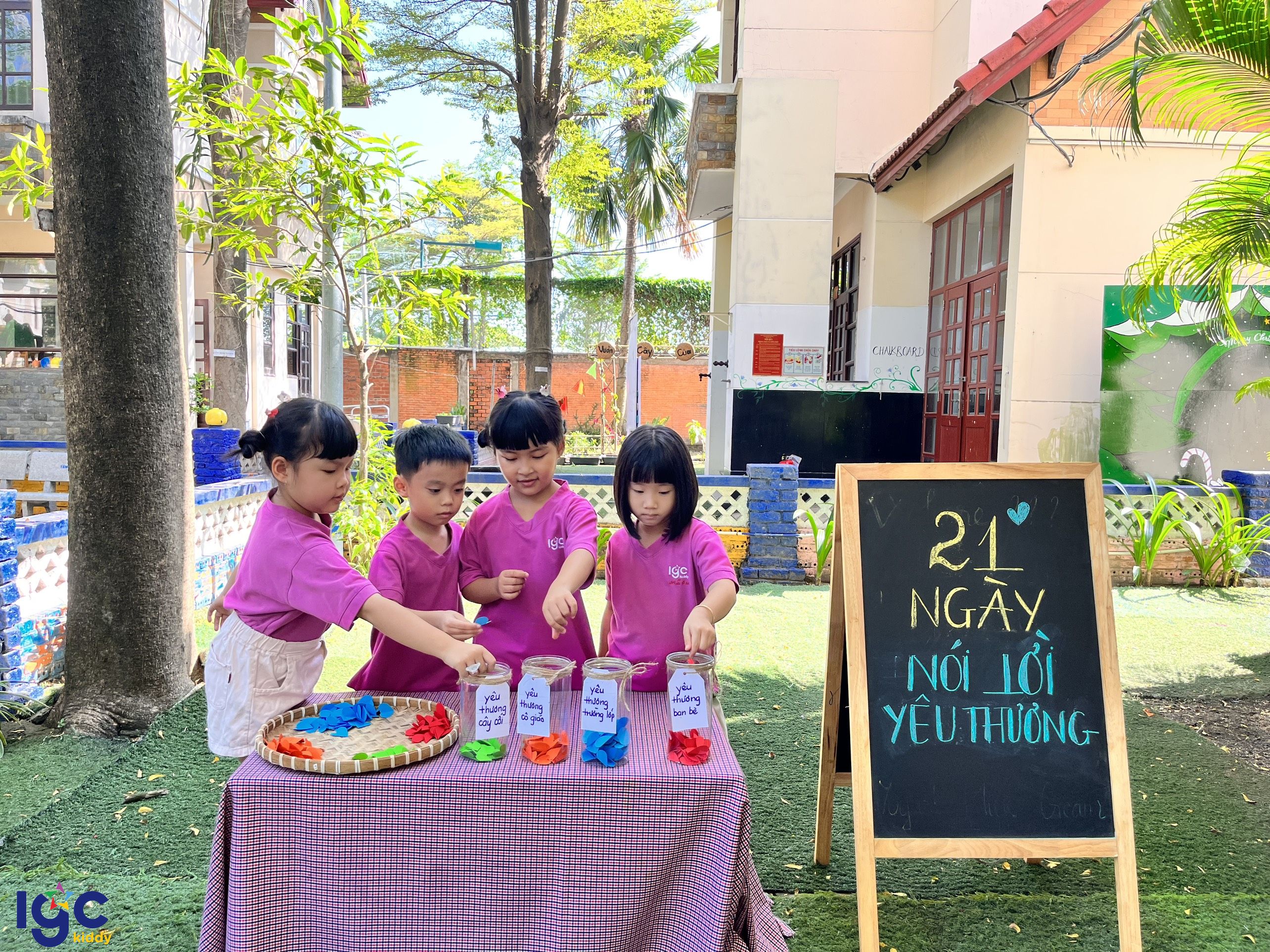 21 NGÀY THỰC HÀNH “YÊU THƯƠNG”