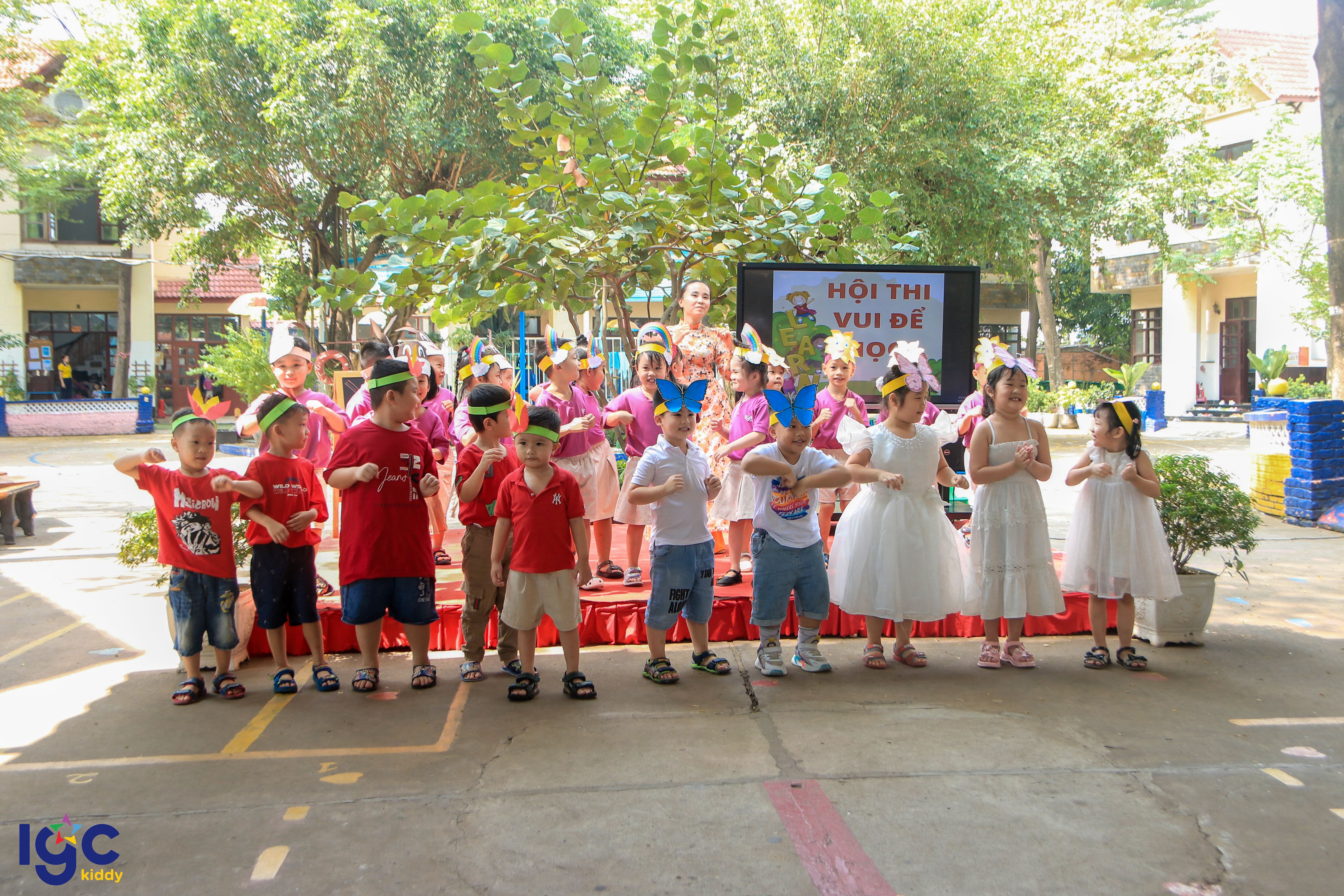 THAM GIA HỘI THI “VUI ĐỂ HỌC” CÙNG CÁC BẠN BÉ KHỐI DOLPHIN