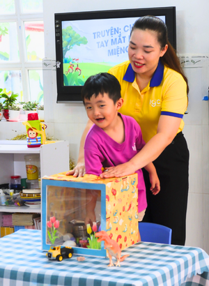 Chương trình chính khóa